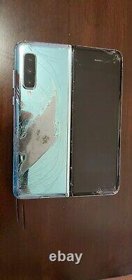 Samsung Galaxy Fold 512GB Martian Green (AT&T) (Single SIM) main lcd damaged