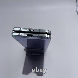 Samsung Galaxy Fold 512GB Space Silver (Factory Unlocked) Line on lcd (2275)